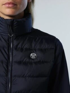 Ari Vest -North Sails Apparel hi res 011560 0802 det2