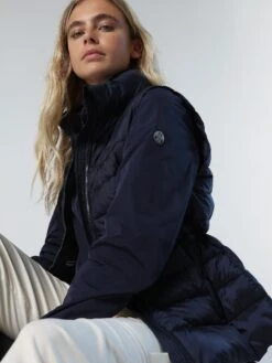 Ari Vest -North Sails Apparel hi res 011560 0802 msfront2