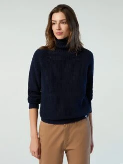 Turtleneck Sweater -North Sails Apparel hi res 095461 0802 msfront2