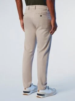 Defender Eco Gabardine Chinos -North Sails Apparel hi res 673041 0919 msback1