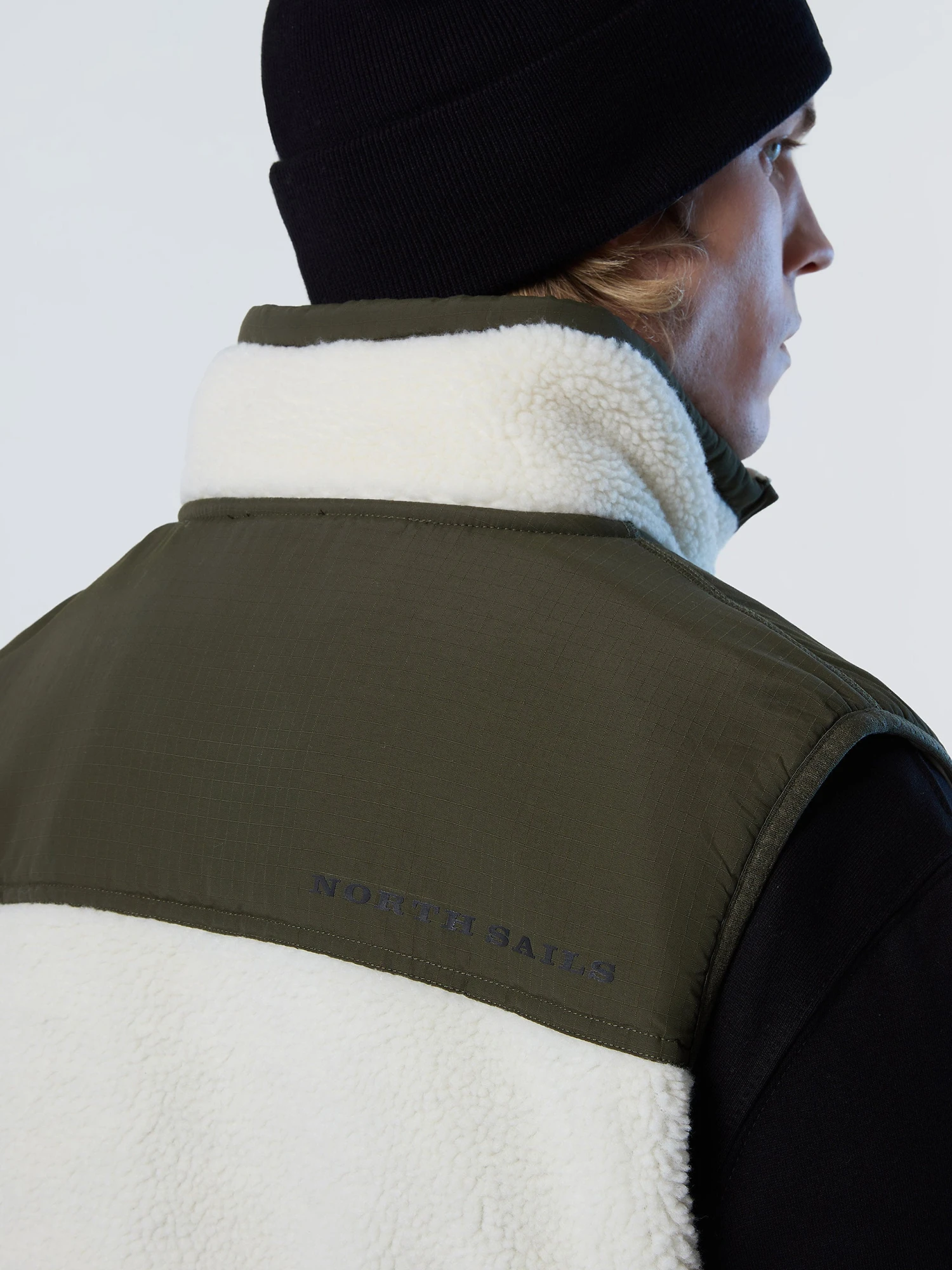 Fleece And Ripstop Vest 8 Fleece And Ripstop Vest - Image 6