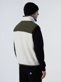 Fleece And Ripstop Vest 11 Fleece And Ripstop Vest -North Sails Apparel hi res 691169 C001 msback1