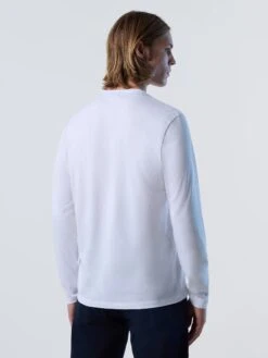 Long-sleeved T-shirt With Logo Patch -North Sails Apparel hi res 692902 0101 msback1