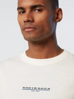 Long-sleeved T-shirt With Chest Print -North Sails Apparel hi res 692906 0105 det2